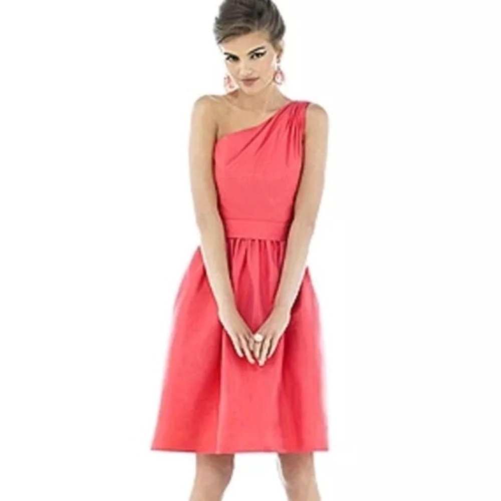 Alfred Sung Dress Style D530 Color Fiesta size 4